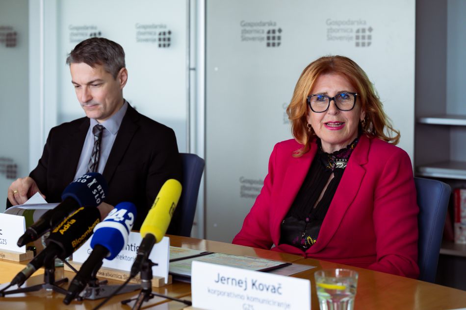 Pomladanska napoved – rast BDP nižja, inflacija višja; izvoz in trg dela pod pritiskom