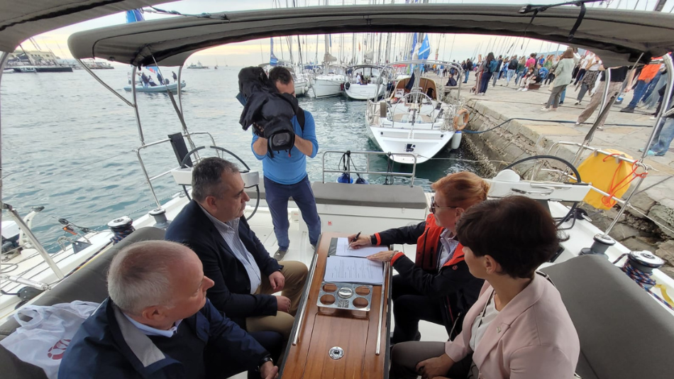 GZS in SGBN z novim partnerstvom krepita mednarodno podporo slovenskim podjetjem
